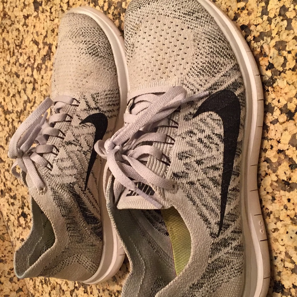 Women’s Nike Flyknits.